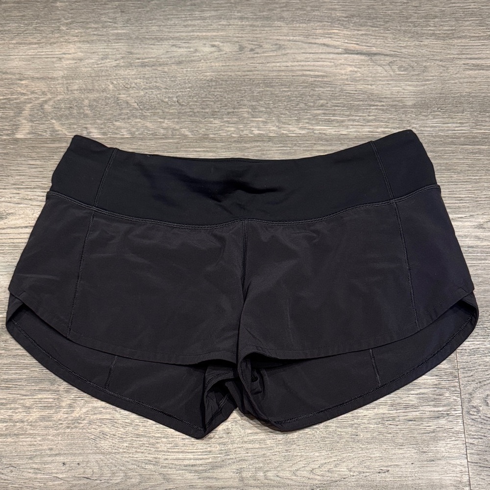 Women’s Speed Up Shorts Low Rise
